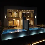 ヴィラ Rosemary East - Heated Infinity Swimming Pool - Jacuzzi - Kids Playroom - Sea View *